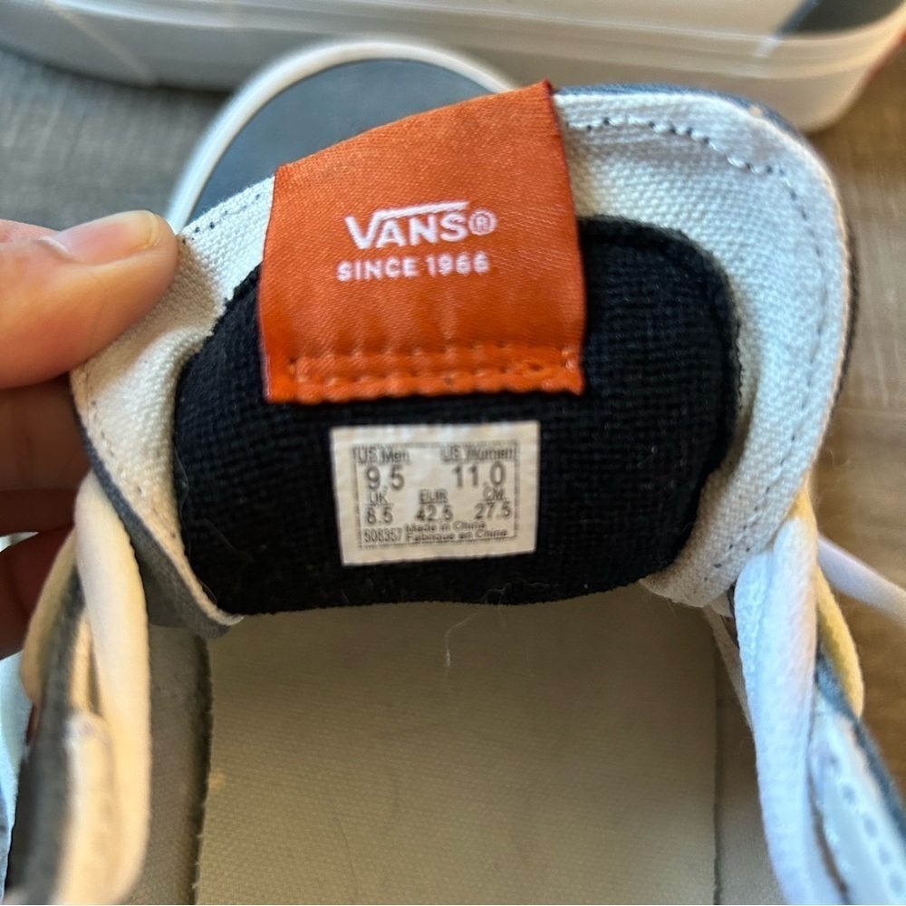 VANS Off The Wall Sk8 Two Toned Sneakers -  Unisex Men’s 9.5 Women’s 11 - Picture 10 of 10